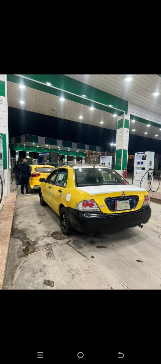 لانسر 2010 حادث باب وجاملغ خلفي كير مكينه كفاله تحويل مباشر السعر 43 رقم الهاتف ***********
