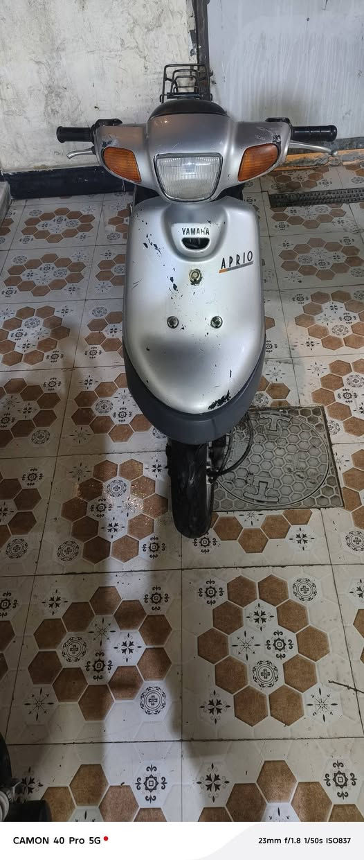 دراجه بترا للبيع فحل قفل اكسنت كل شيء شغال بيها ما بيها اي نقص سعر 350 العنوان ناصريهز***********
