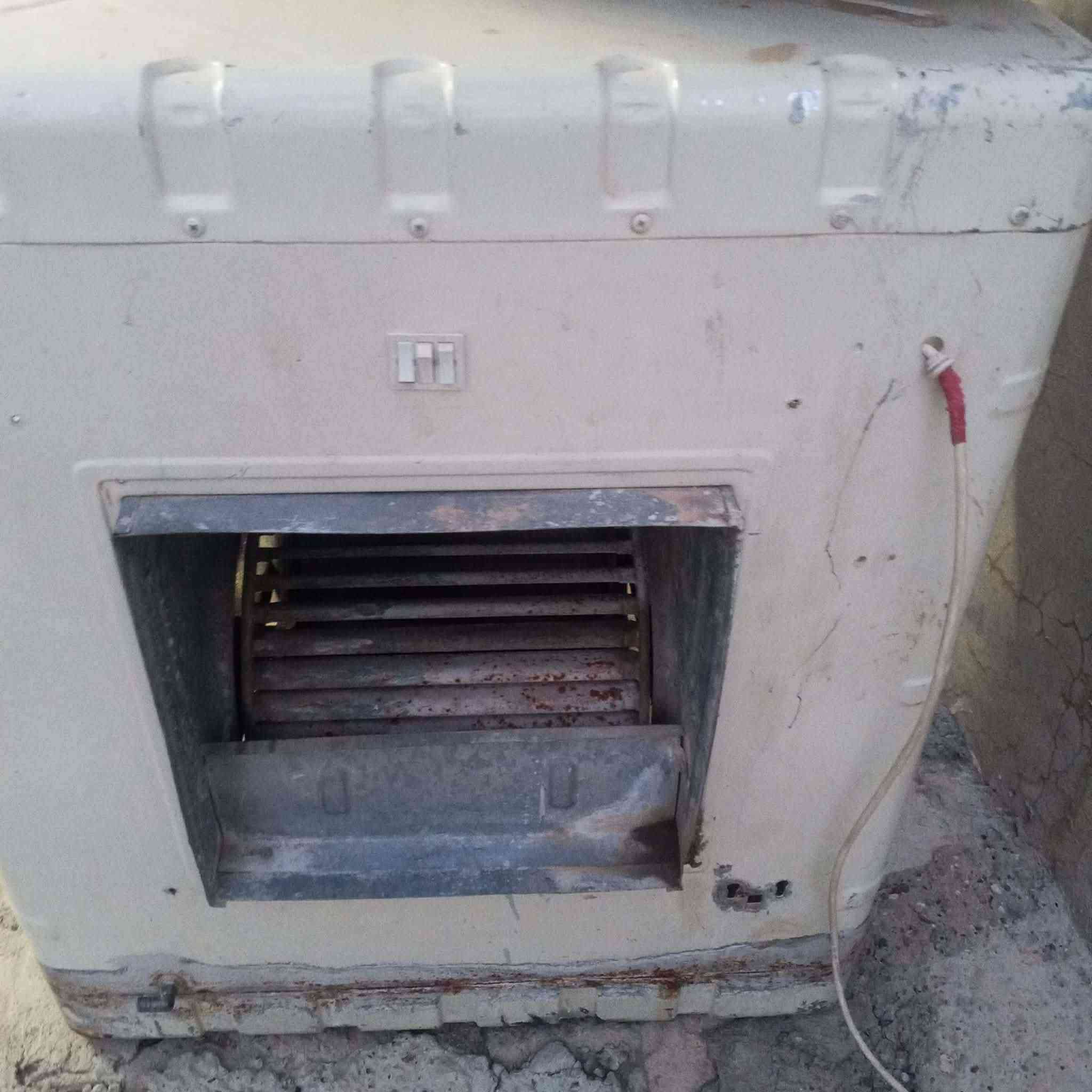 للبيع مبرده شرط شغال رقم ***********
