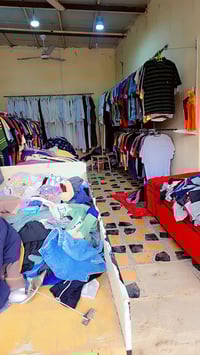 بالات ملابس • مجمع حطين • مجاور حماده