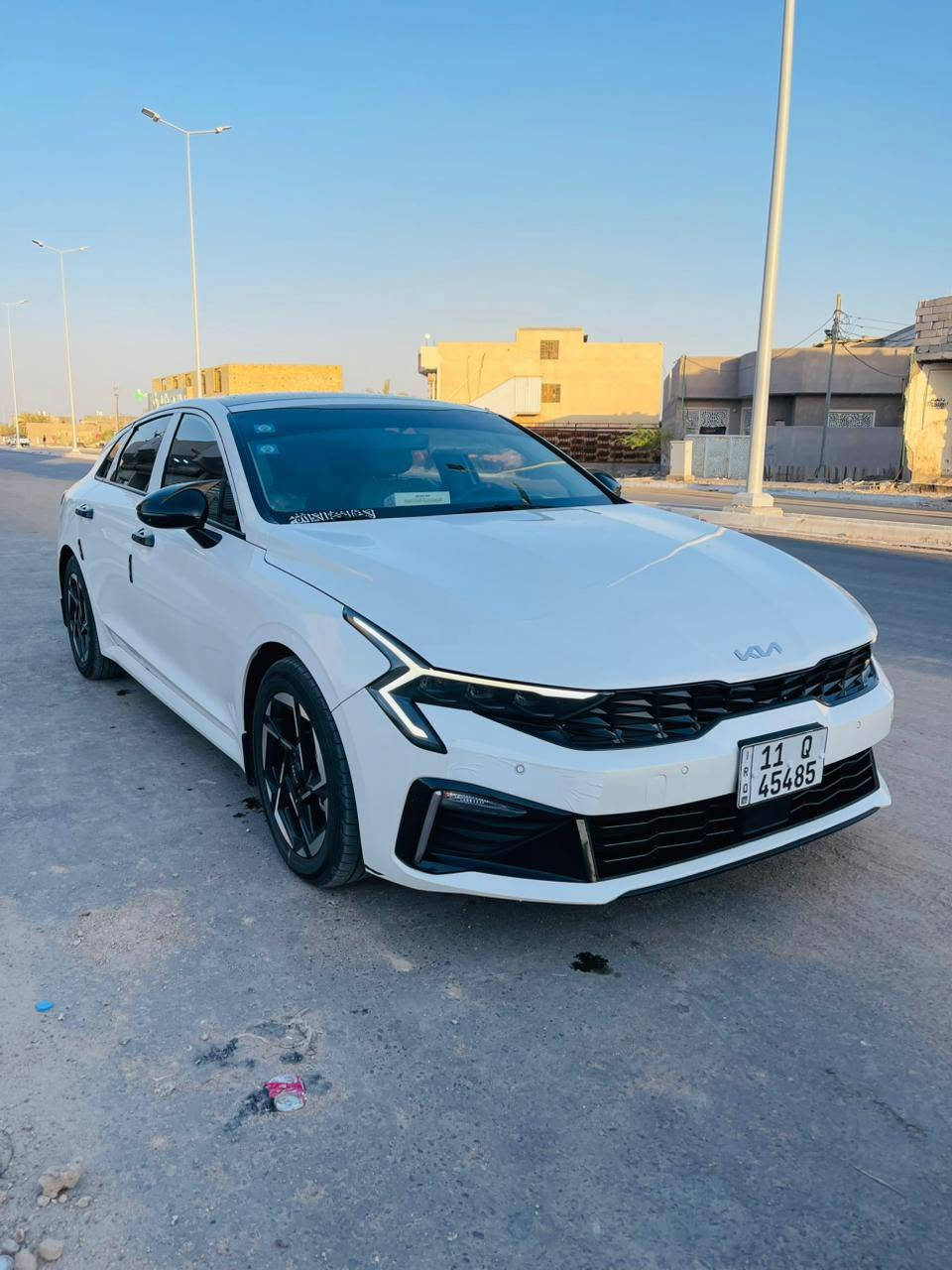 سلام عليكم K5 موديل 2024 خليجي فول مواصفات ماشيه 50 الف كفاله عامه عده رصعه صغيره ما تبين مكينه 2500 السعر 210 وبيه مجال للاستفسار العنوان البصره التنومه رقم بغداد حره بسمي تحويل ثاني مشروع وطني ستوه وهزوزه بس تحول بدون هزه ***********
