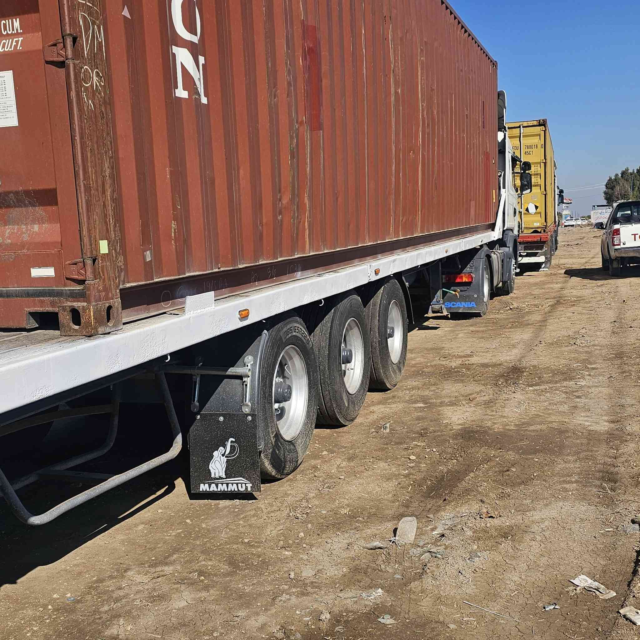 سلام عليكم سياره للبيع محرك جديد كير جديد موديل 2002المكان بابل جبله سعر ٢٥٠وبيه مجال ***********. ***********
