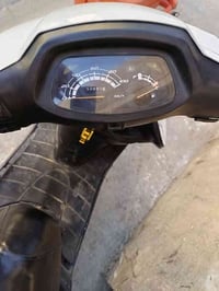 دراجة سبيسي نظيفة جدا للبيع محرك وكهربائيات  وتايرات جديدة مع المنفيس ...