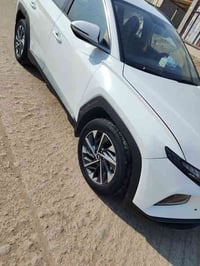 توسان 2020  الشكل الجديد   سياره فول عدا البانوراما   سنويه 26/4  ماشي...