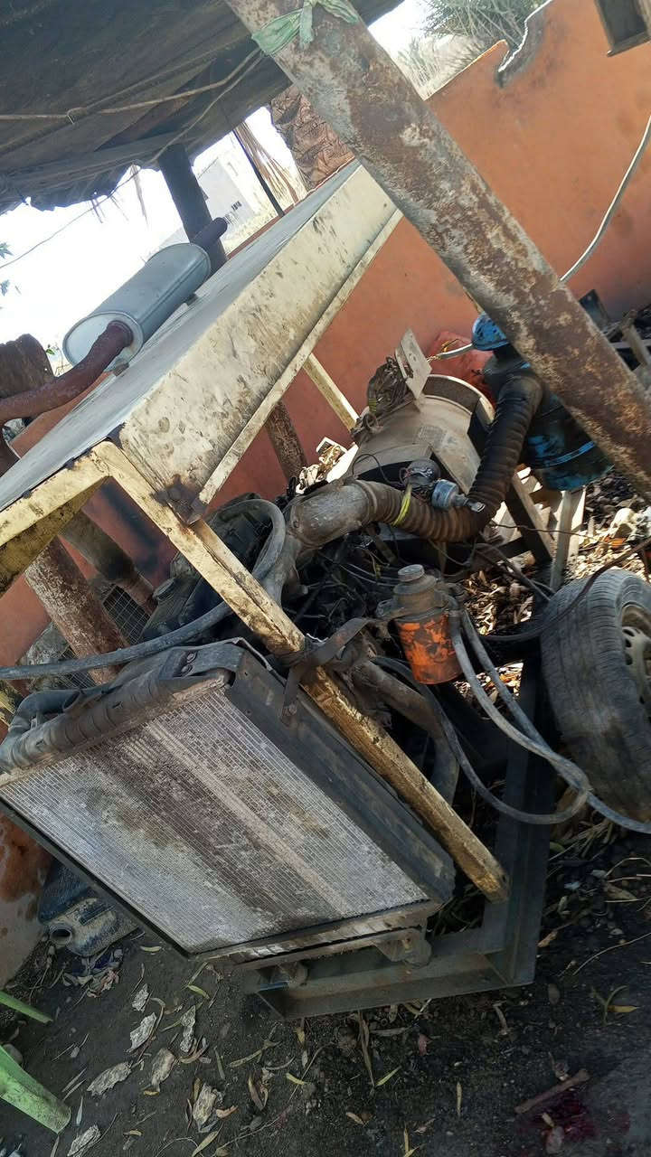 سلام عليكم مولد كية بنكو البيع 2701مكينة نضيفة بيعة بخار بدون تنقيص رأس توليد 30كيفي جديد مكان صويرة سعر 12ورقة وبي مجال هاذة ***********
