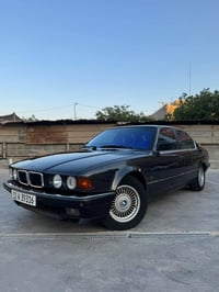بي إم دبليو 740 • V8 • ١٩٩٢
