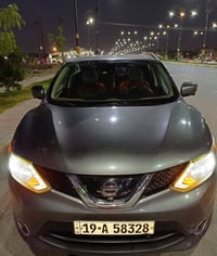 بيع او مراوس نيسان 2017 بدون ضربة  حدادية وبطارية جديدة ومكفولة السيار...