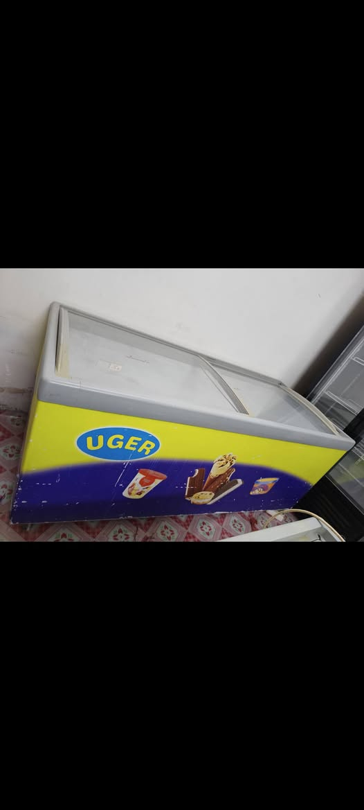 يا الله إسلام عليكم عارضات بطحيه و رفوف و سفينه و عارضه مقبلات العنوان بغداد حي البتول ***********
