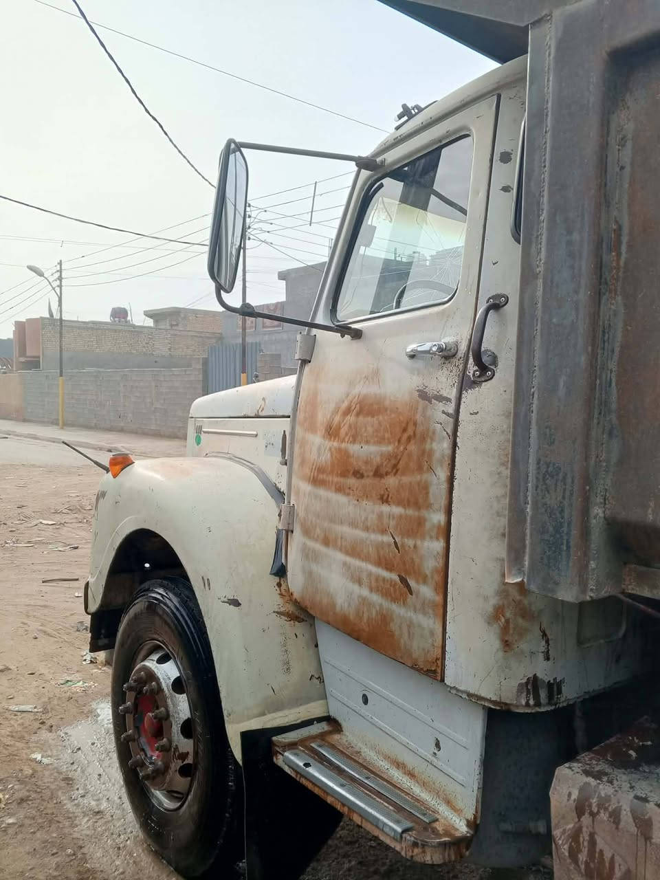 سكانيه 111موديل 81رقم بغداد تحويل ثاني يوم سنويه27مكينه12ونص لاتبخرولاتنقص اكسن ملاكم خفيف قماره بلاديه لا خياس ولا تعمير السعر ***********
