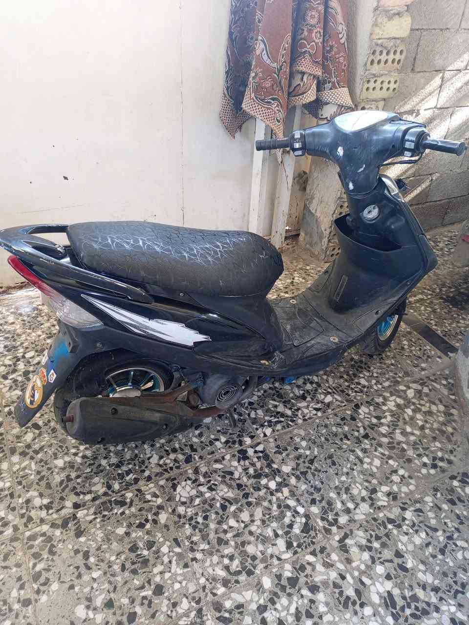 دراجة ماكس للبيع صار شهر منزلهة رمبة كلشي مابيهة نقص للستفسار ع هاذا رقم ***********
