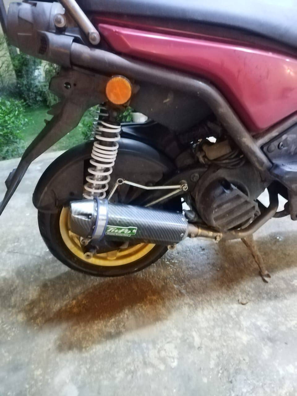 سلام عليكم دراجه للبيع كامله مكمله دراجع عله وضع الرمبه اوراق كامله قبل شهرين نزلته مابيه اي نقص بيهة صالنصه رياضي السعر 1.300 وبيه مجال مكاني بغداد الحسينيه مال الراشديه ***********
