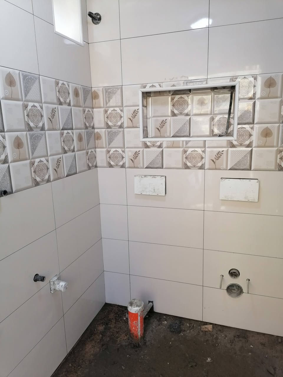 اسطة ميسان شغل جميع الرضيات وال جدران تغليف بايات مرمر كرانيت كاشي تغليف لوح ارضي ***********
