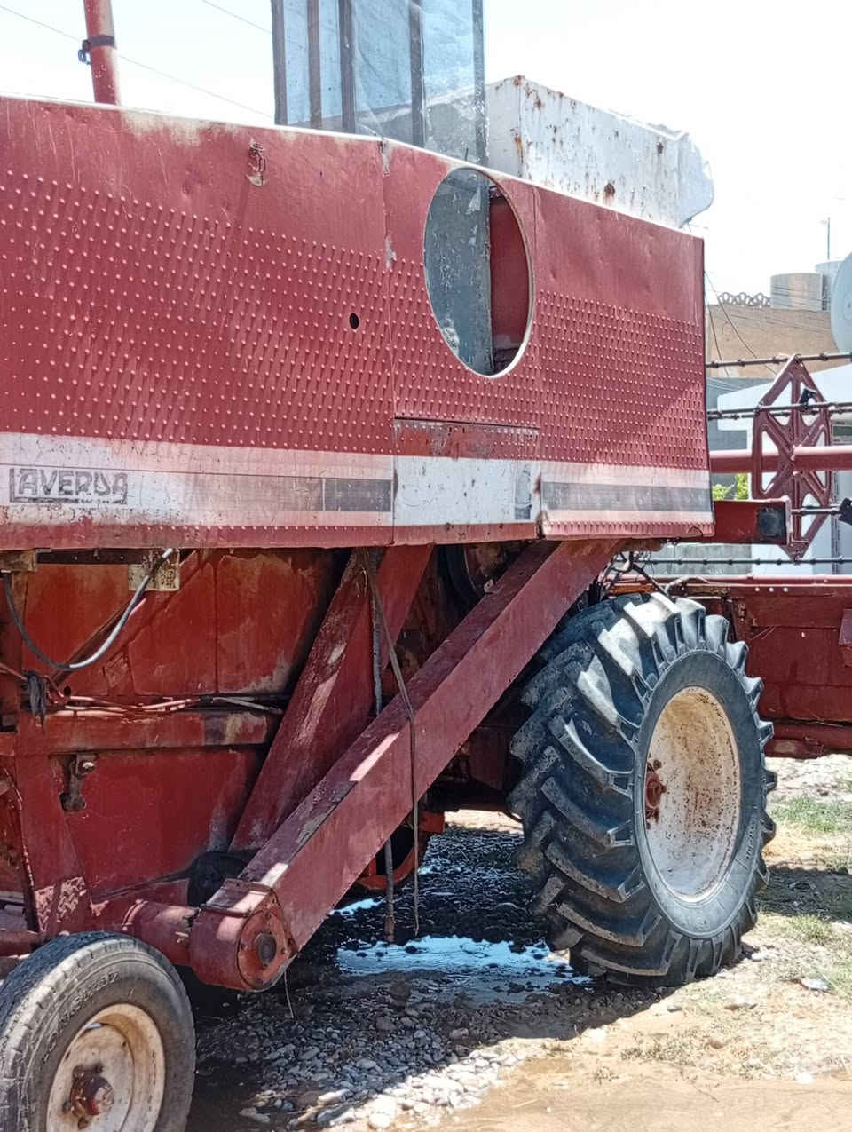 دراسه لافيردا موديل 85جاهزه من كل شي طخم تاير جديد محرك جديد مابيه لحيم بلام شركه من تشتغل خرسه العنوان الشرقاط الساحل اليسر السعر 8 مليون ***********
