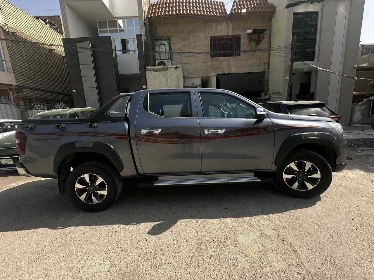 السلام عليكم بيكم هنتر 2023 السيارة ماشية 100 الف تقريباً نظيفة كلين رقم اربيل فول مواصفات بصمة+ لو گير+تحكم بوضعيات القيادة /محرك 2.4 تيربو فور ويل 

السعر 165$ 
السيارة بعدهة بالضمان‼️
للأستفسار :***********
مكان السيارة بغداد -شارع فلسطين

