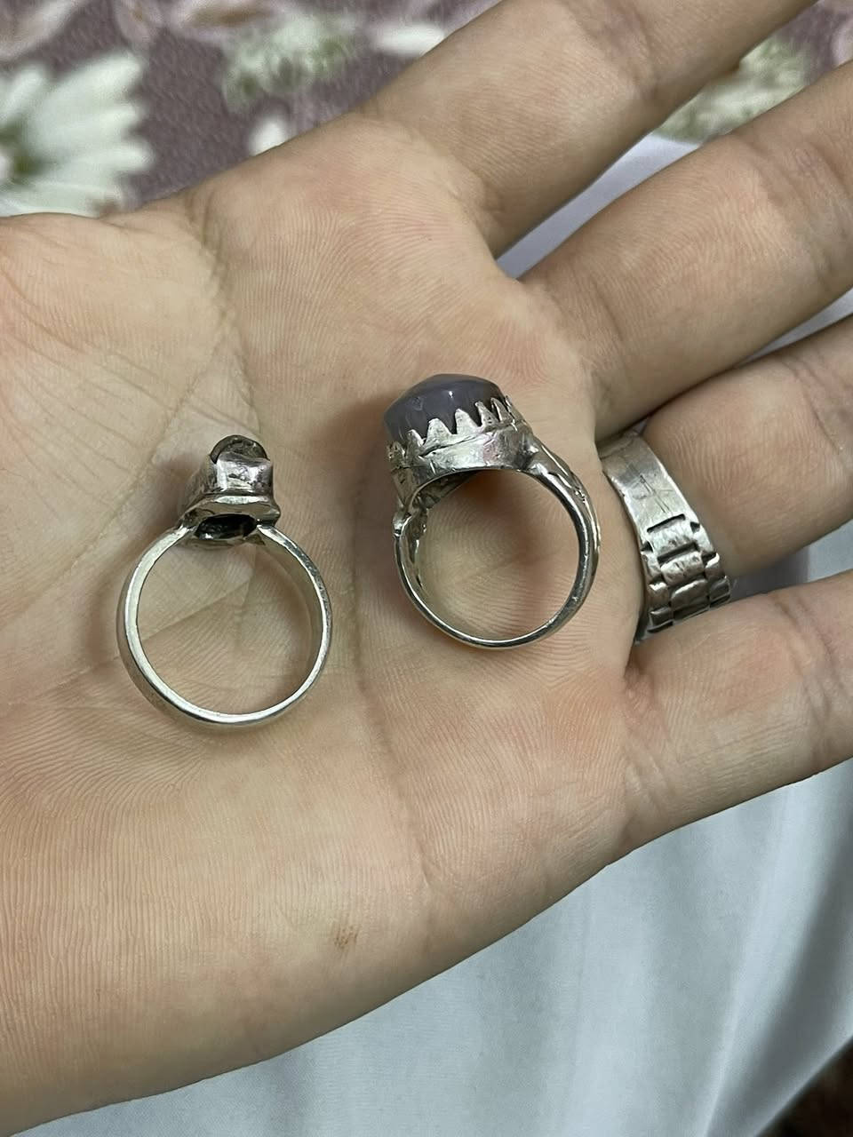 ب50 الف ثنينهن قفل من الاخير مكان فلوجه متوفر توصيل صغار مال خنصر


**إذا كنت صاحب هذا الإعلان وتريد حذفه لأي سبب، رجاءا أرسل رسالة إلى الدعم الفني**