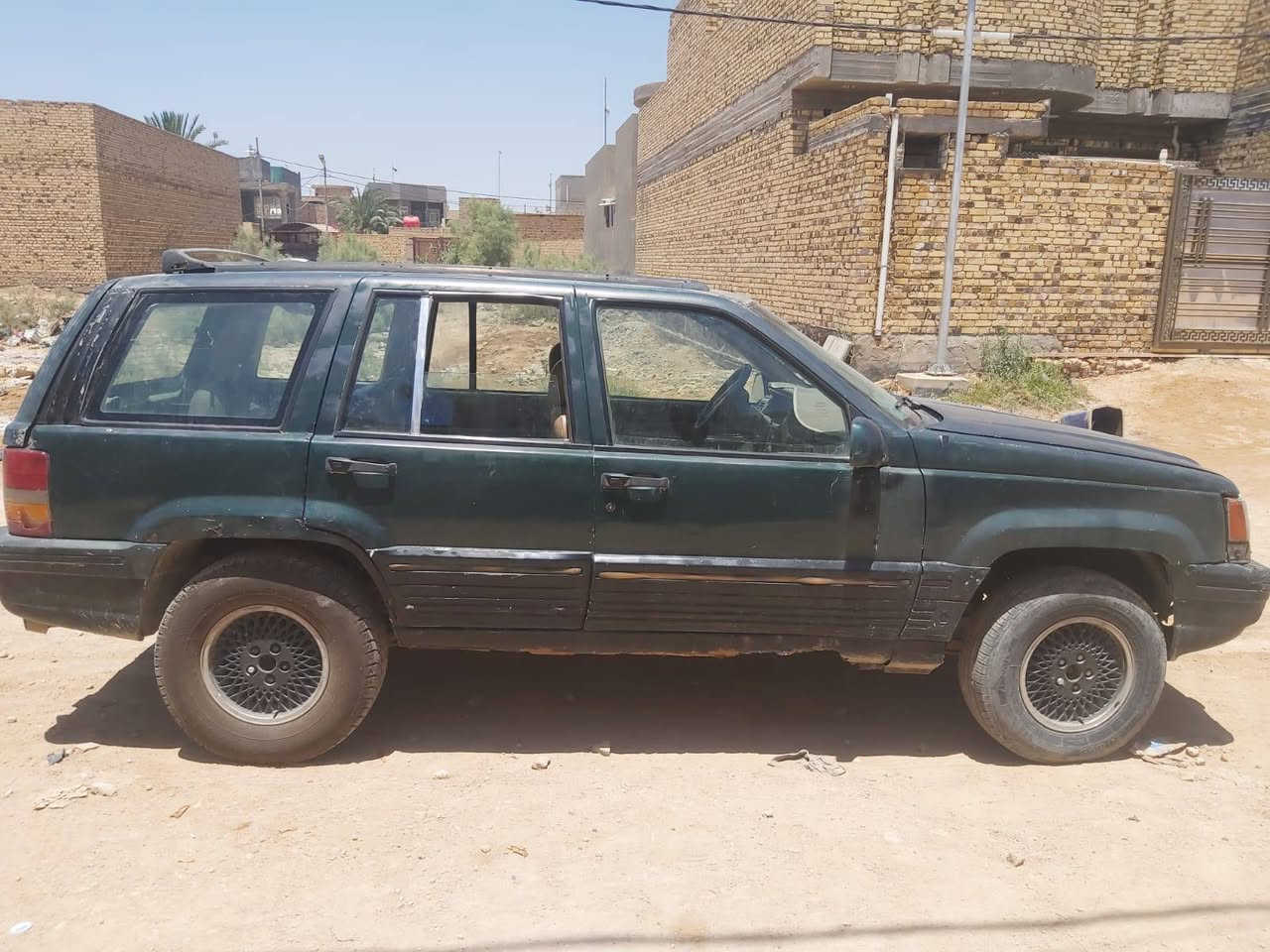 سياره جيب شيروكي موديل1994 محرك وكير ياباني خير من الله رقم كربلاء سنويه نافذه بل 24 مالكها موجود سعر 28 وبي مجال


**إذا كنت صاحب هذا الإعلان وتريد حذفه لأي سبب، رجاءا أرسل رسالة إلى الدعم الفني**