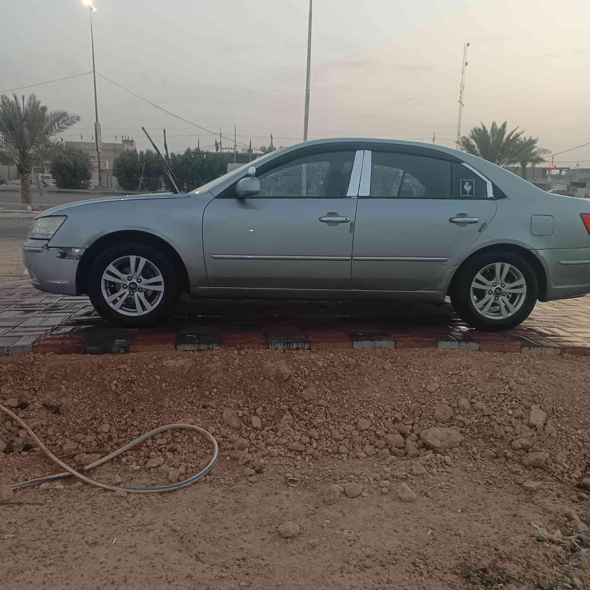 سوناتا موديل 2010خليجي مكينه 2400رقم بابل بيه حزام عنوان كربلاء مكينه اوكير خير من الله سعرها 100اوبيه مجال بيع مستعجل***********
