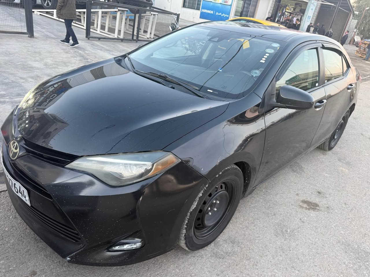 كورلا ٢٠١٨ le
ضرر جامرلغ خلفي وباب خلفي جهة السايق بالخارج بدون دواخل
واهنا صار تعديل باب سايق وجامرلغ بدون دواخل 
سقف حالوب
كير محرك شرط
سنويه ورقم جديد بي بطاقة بنزين 
سعر ١٣٣ بي مجال 
*********** كركوك, العراق
