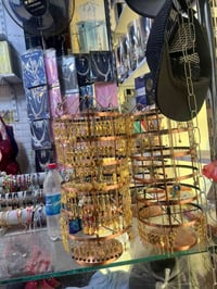 غراض محل للبيع اتصل ودلل 07872794242