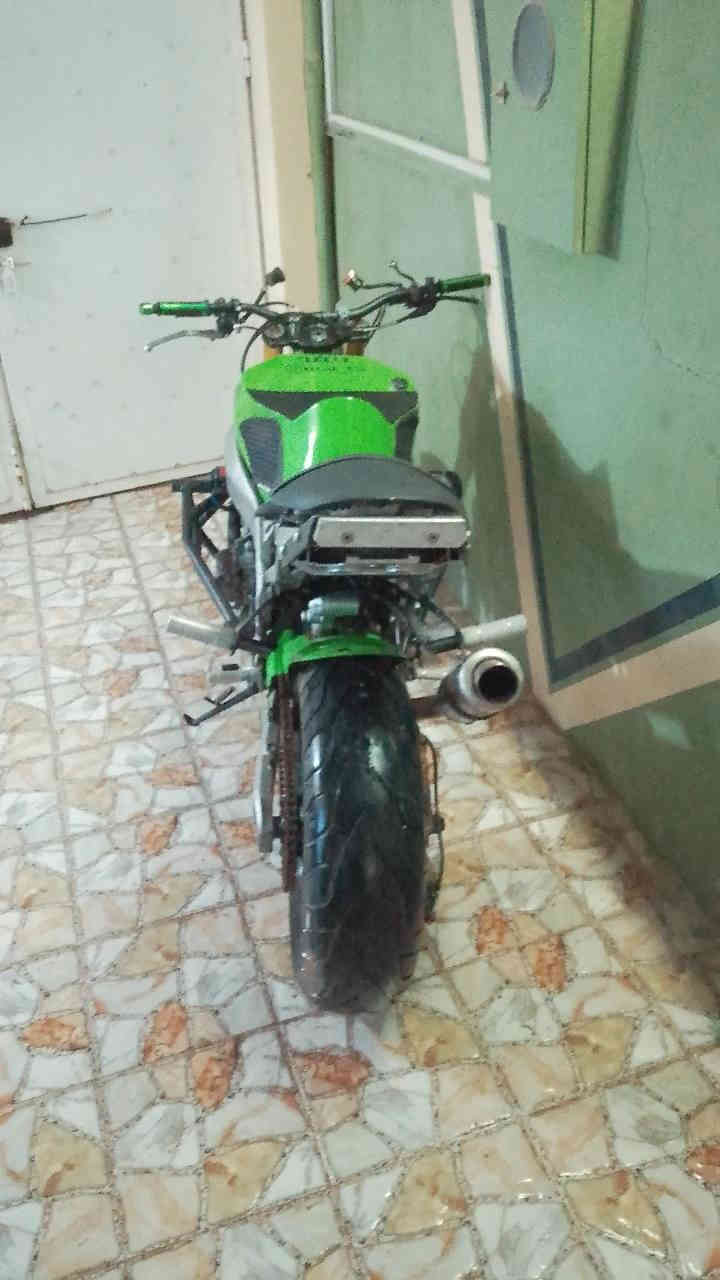 السلام عليكم شباب
كاوسكي 2004للبيع 

دراجه مزوده تزويد كلش حلو فجوج تلاثه يدات برمبو صلنصه وايف صوتها يخبل ستيرن رياضي  وياها بكره الچبيره مال تعليك محرك مامفتوح ولا ملعوب بي دراجه نكره بكل وقت ادامه دهن جديد بلكات جدد ماناقصها اي شي شلعه معدل كلش حلوات الدراجه احله من الصور بهواي 

المكان ديالى السعر خاص رقمي ***********
