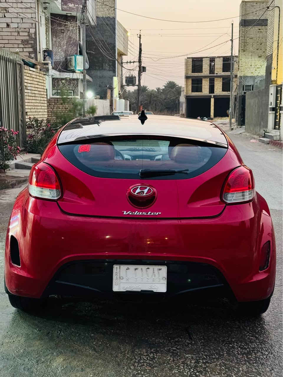 سلام عليكم اخوان 
فولستر 2013 للبيع بيها 3 قطع صبغ بدون دواخل وبدون شواصي بيها جاملغ لايمن والبنيد والجاملغ الخلف السايق سياره نضيفه كير ومحرك نضيفات تبريدها شغال ونضيف بيها نواقص بسيطه 
عنوانها كربلاء 
*********** كربلاء, العراق
