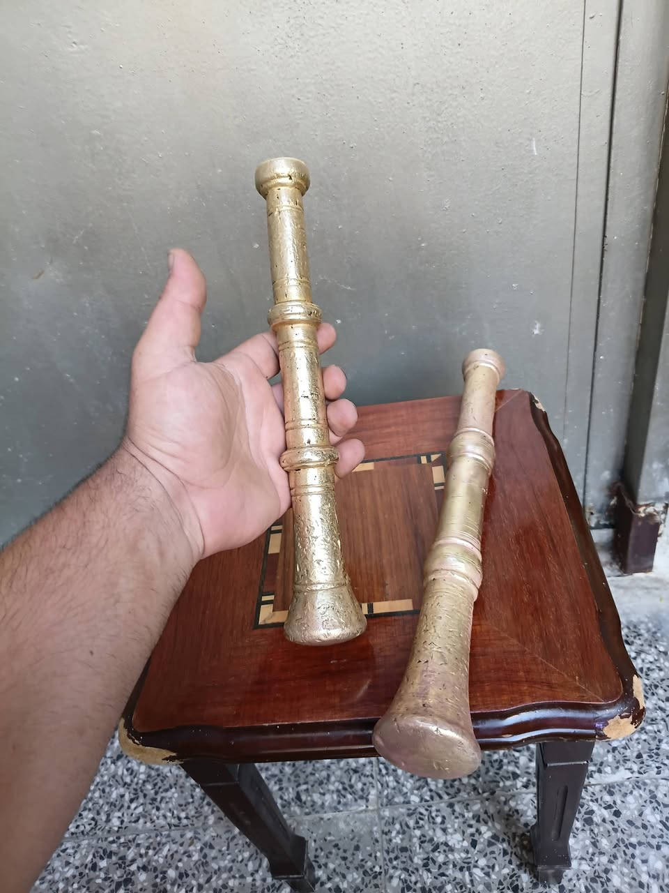 يدات بغدادي قديم وحدة ٣٥ ونص سم   وحدة ٣١ سم  المهتم خاص *********** بغداد
