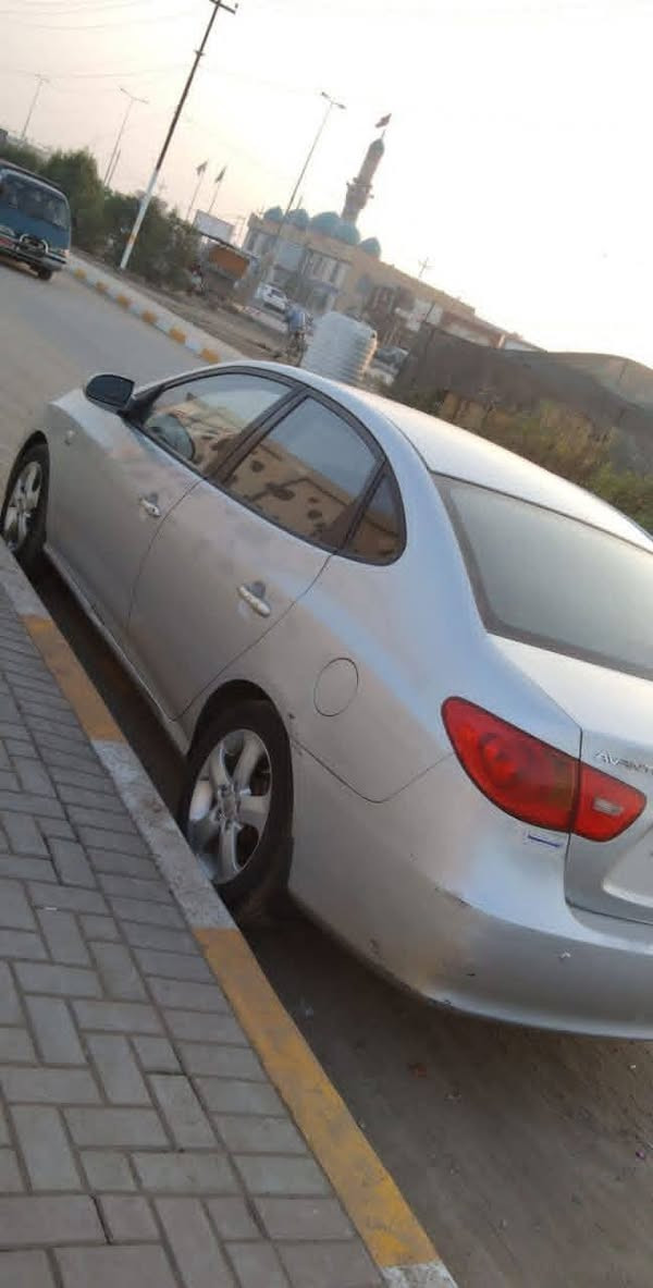 للبيع النترا افانتي موديل 2009خليجي دكشن عالي بيه تبديل جاملغ بلادي فقط  رقم بغداد ثاني يوم مداور السعر 110 وبيهه مجال حك الجيه للاستفسار اتصل وتدلل ‏‪0773 504 7706‬‏
