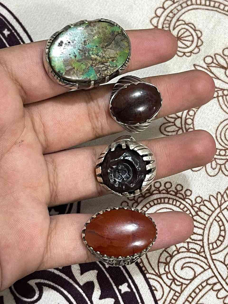 ٤ خواتم فضه ٩٢٥ ثنين صياغه بيت عنوز وثنين مصورات يمانيات سعرهم كلهن من الاخير 150 الف بغداد تفاصيل خاص


**إذا كنت صاحب هذا الإعلان وتريد حذفه لأي سبب، رجاءا أرسل رسالة إلى الدعم الفني**