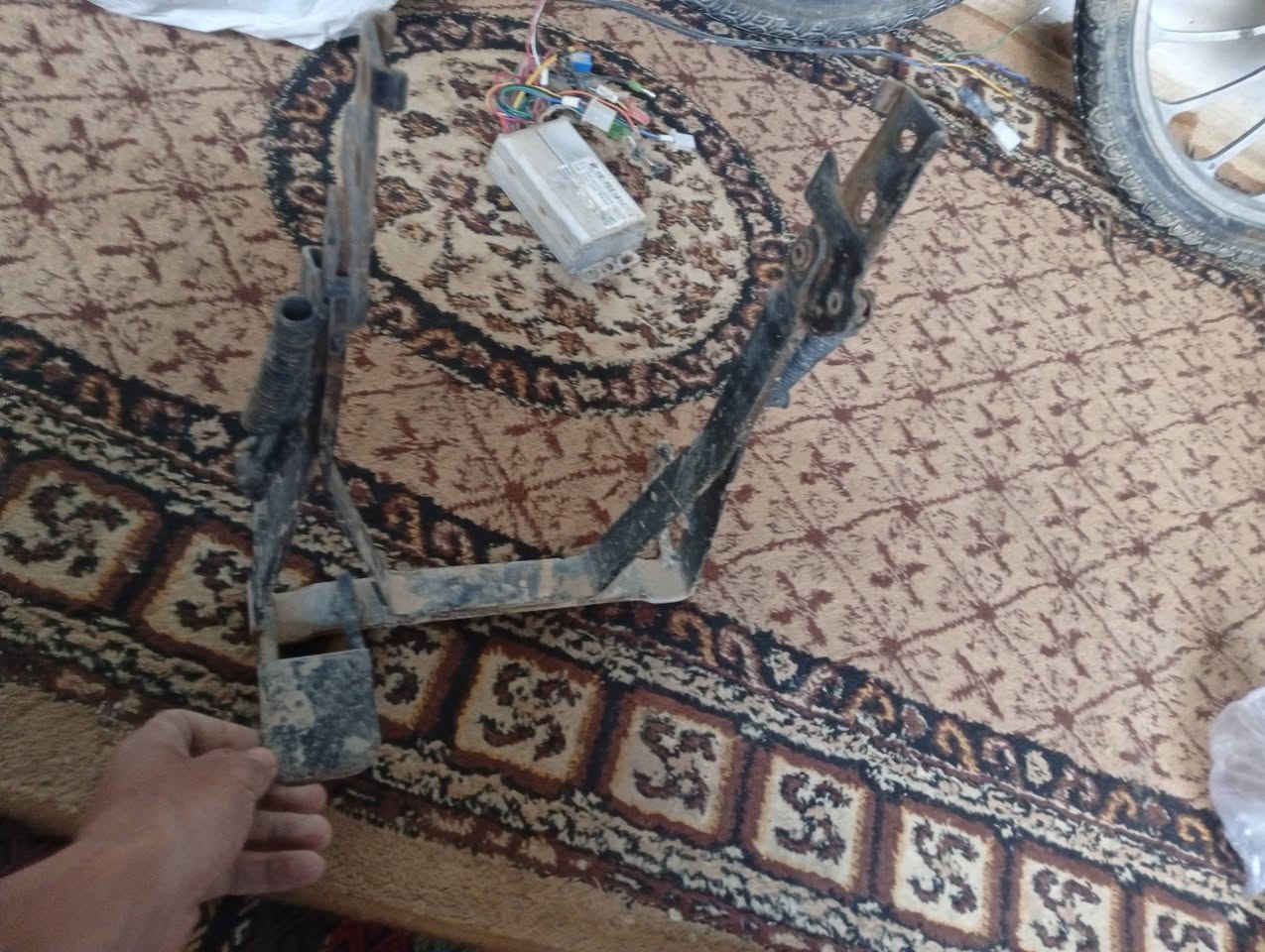 غراض دراجه شحن للبيع البريد يتفضل خاص مكاني بعقوبة رازي  
كلشي شغال 
ويل خلفي عقل فيشة ضفيرة 
دواسات ستان كلهن جدد لكن وصخات ما مغسولات


**إذا كنت صاحب هذا الإعلان وتريد حذفه لأي سبب، رجاءا أرسل رسالة إلى الدعم الفني**