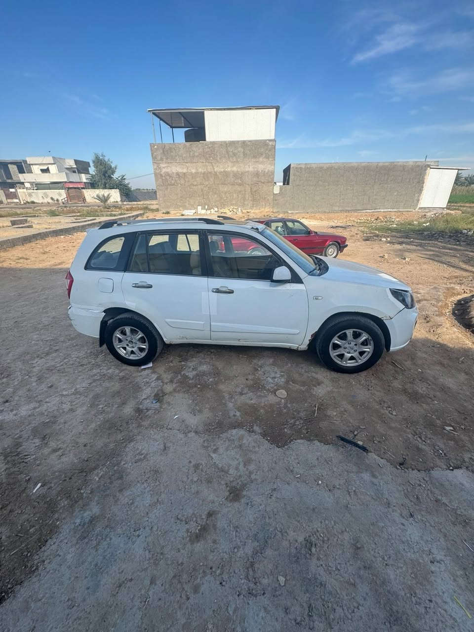 متاااح شيري تيكو 2012 شكل ال13 لبيع او مراوس شعدك نزل سياره جاهزه يرادله بور شويه تعبان ودجه فقط وسنويه صاقطه ب2022. غير هاذ السيارت جاهزه وترايك وين ميعجبك مكان بابل مسيب رقمه قادسيه سعره ب٤٣ وبيه مجال للاستفسار ***********
