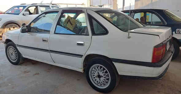 اوبل موديل ٩٣ رقم بغداد سنويه جديده محرك ٢٠٠٠
محرك صدر كهربائيات كل نضيف سياره جاهزه ما بيها اي نقص سعرها[٣٣ ]
ورقه وبيها مجال العنوان ديالى دلي عباس مدخل الحي الصناعي 
رقم الهاتف ***********
