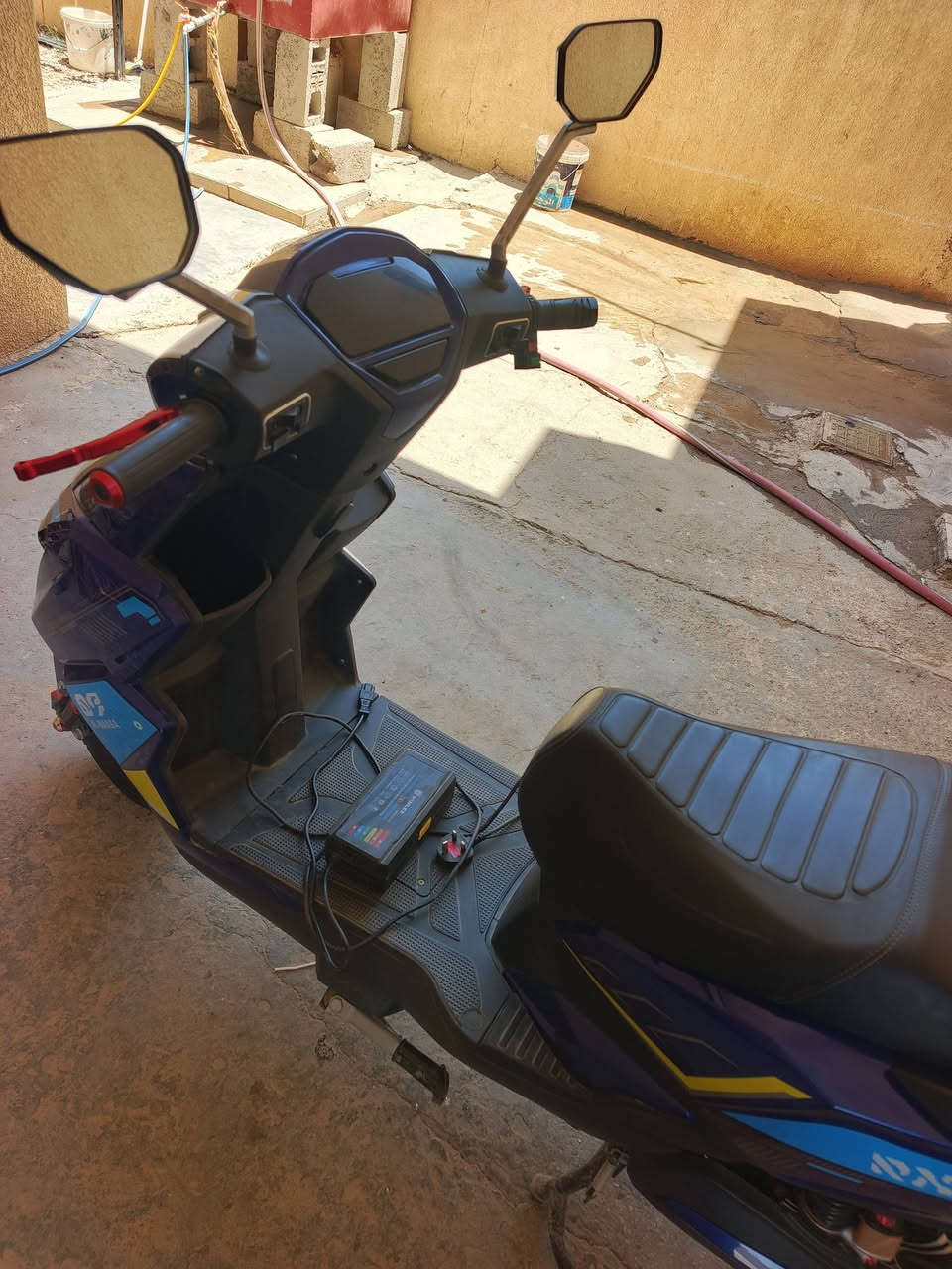 سلام عليكم عندي هاذا الموطور الشحن بعده جديد اريد ابيعه واخذ بانزين وذا اكو مرواس


**إذا كنت صاحب هذا الإعلان وتريد حذفه لأي سبب، رجاءا أرسل رسالة إلى الدعم الفني**