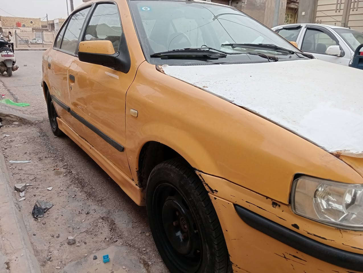 السلام عليكم سياره مديل2011باسمي رقم بغدادسنويه صاقطه شهرلعاشرمكينه جديده تبريدجديدحداديه خلفيه واماميه جديده ومابيه اي ضربه لسعر32وبيه مجال قليل متواجدعل عل واتساب***********
