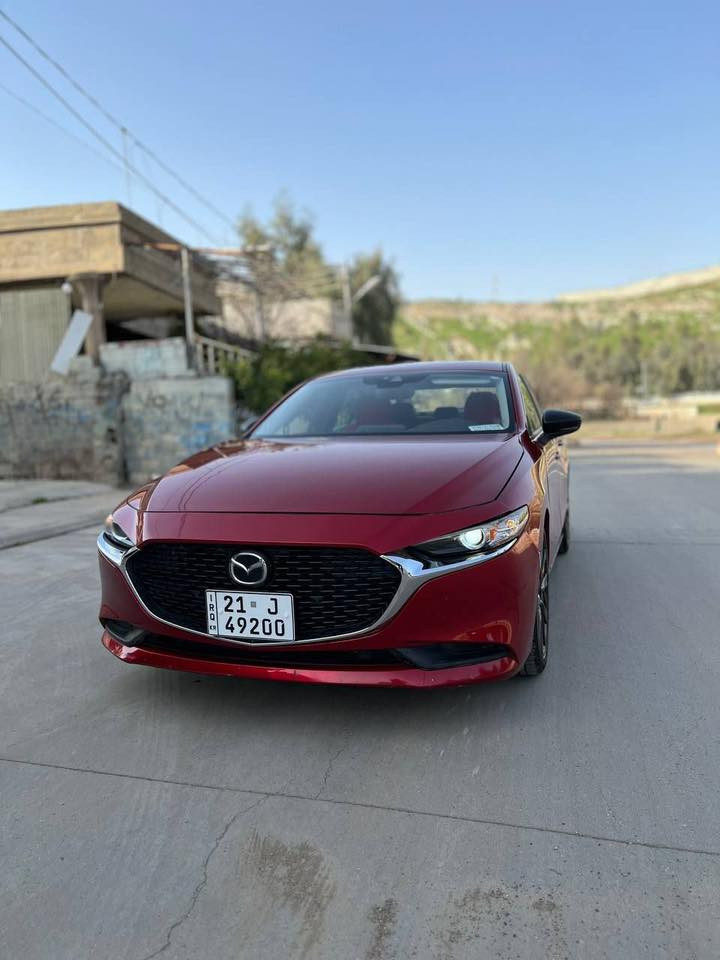 مازدا 3 مۆدیل 2024  مەکینەی 2.5  بێ تۆربۆ بێ دەبل اکسل دوو پارجەی بۆیاخ بێ ناوکردن تەنها  13هه زار رۆشتوە
فولی بی سلایت نمونە لە جوانی 
لایت زینۆنی حەدەسە
کامل عاسەو رادەرە
بریک بەسمە
سحری:122کەمیک مەجال
***********فایبەرو واستابی لەسەرە
