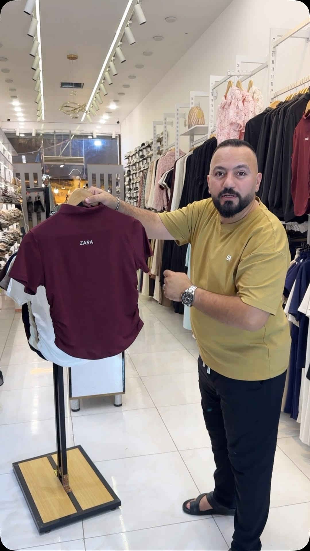⁨	⁨ توب ماركة زارة خامه فول ليكرة ❤️
قياسات 
فري سايز 
للحجز *********** واتساب 🌼
العنوان :بغداد / الدورة / ابودشير / شارع الباله/ منً جهة شارع جامع الرحمن 🤗⁩⁩⁩⁩⁩⁩⁩⁩⁩
