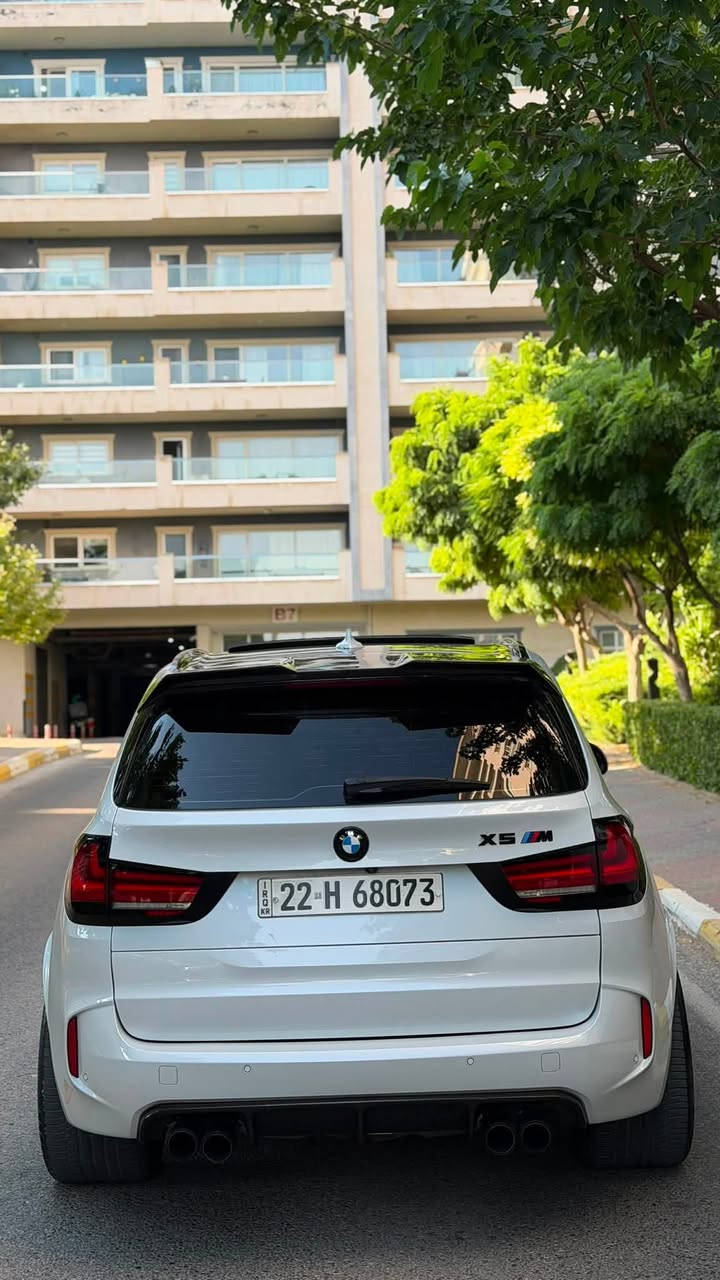 ...﷽ ...
الوحش الماني🚀🚀🚀
سيارة جديد جديد 📦
للبيع BMW x5 m اقوى محرك  S63🇩🇪
موديل :2017
محرك :v8 twin power Turbo 
قوة حصان :700+ HP
سيارة : M Power بلاد 
عداد: 330km

…………………………………………..
اعلا مواصفات 
بصمة 
سلايد
صقف: شامو
ابواب شفط
ابواب بصمة
كشنات هيتر
كشنات تبريد 
كشنات كهرباي
رادار امامية 
تحديد سرعة
لايت :BMW Adaptive LED
صندوق كهرباي
سماعات:BANG&OLUFSEN
كامرة:360’
تبريد ثلج 
نظام : M1.M2
نظام: sport.Efficient.sport Plus
نظام :m power
…………………………………………………………………..
سيارة جديد
ماشية:106000  km الف 
واحد جمال مكفولة كفالة عامة حتى دعاميات شرط فقط ٥سم تعديل   مكفول بل كلشي
سيرفس كل بشركة bmw
ضمان 
كير محرك بشرط ما مفتوح
كهربائية كل بشرط
صدر بشرط
سيارة جديد 
رقم سليمانية جديد
فحص هزة جديد

……………………………………………………………………

سعر 265$ مجال بصيت ارخس سعر 

مكان : سليماني
رقم تلفون 
0771069292
#الجميع


**إذا كنت صاحب هذا الإعلان وتريد حذفه لأي سبب، رجاءا أرسل رسالة إلى الدعم الفني**