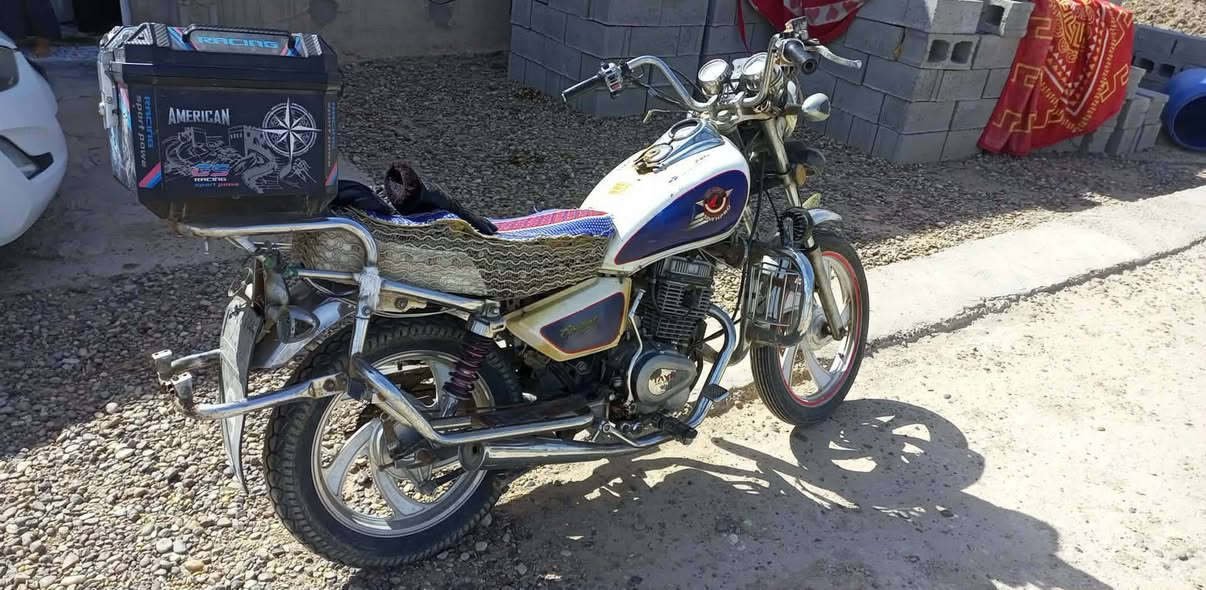 ماطور جني.للبيع  بس كرهبيات يرادله وكل قراضه ميعبرن ال 50 الف يعني ب 50 يرجع زيرو سعر 450. 
*********** للتصال
