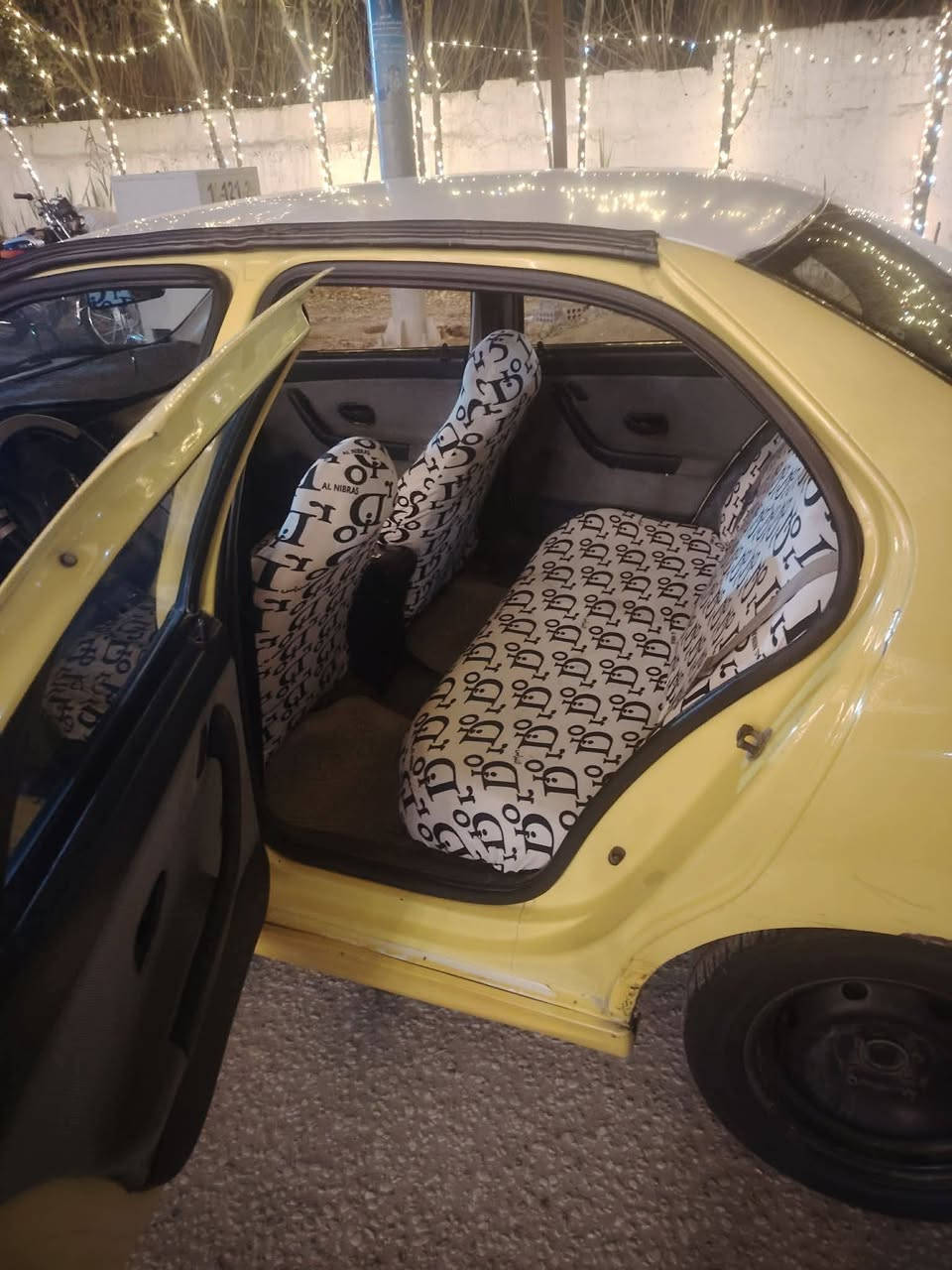 سلام عليكم سمند ٢٠٠٩رقم انكليزي باقي بس على دك عندي الوصل السياره كير ومحرك خير من الله حداديه خير من الله مصفره هيئ وغرامات السياره جاهزه من كلشي كبل للشارع مرزوقه خير من الله سعره ٢٦وبيه مجال بابل المحاويل مداور ثاني يوم ***********
