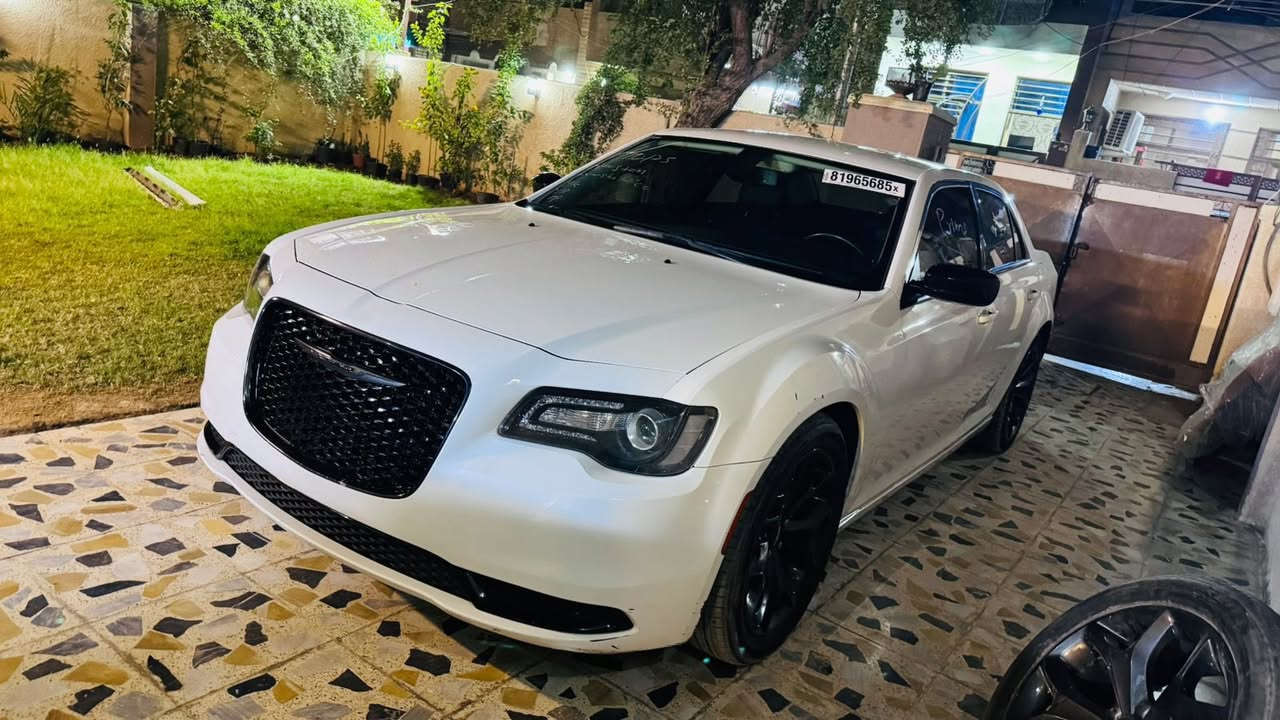 اوبامه للبيع 
موديل 2021
دخول كتاب ضباط 
مرقمه بغداد تتحول كبل بسمك
S300
بدون فتحه بدون مواصفات  
حادثهه جاملغ وبدل باقي اسياره كفاله
***********
السعر 265 قفل
