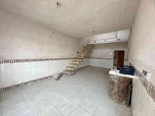 بيت للبيع 

مساحة ١٨٠ م 
 
العنوان - 

الحمزة الغربي _حي بيوض خلف مدرسه الوقف الشيعي 

يحتوي على

 استقبال _

مطبخ_

٣ غرف

 _مجمع صحيات خارجيه

 _كامل مجاري كهرباء

نوع العقار اوقاف

السعر ٣٨ وبي مجال

للاتصال والاستفسار 
***********
