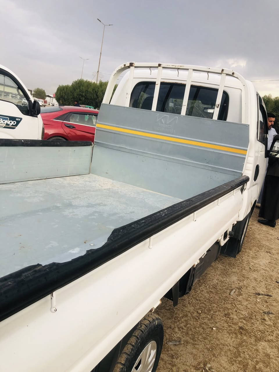 للبيع كيه 2014 باسمي مبدل الباب الايمن فقط وباقي السياره نضيفه سعره ١٠٢  والسياره احله من الصوره 
***********
