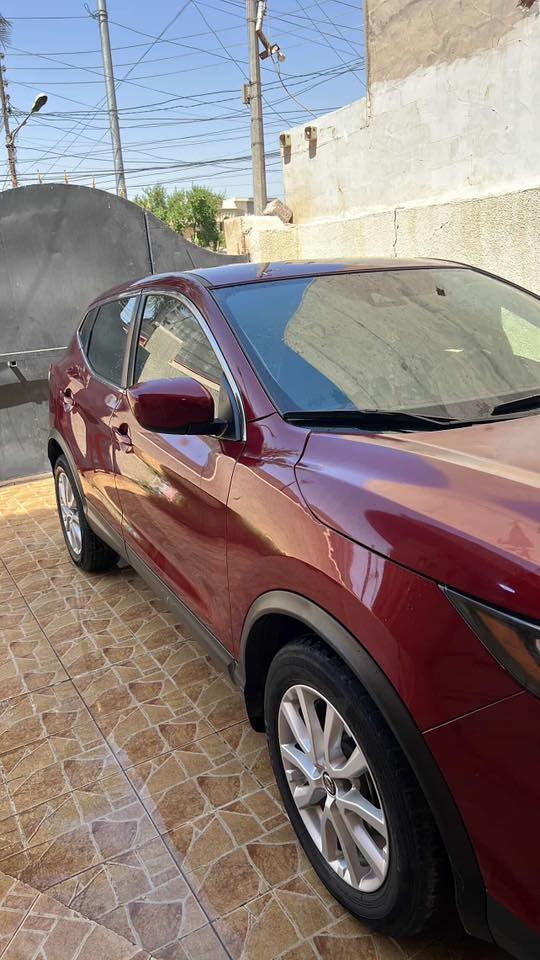 روج سبوت 2022
محرك 2.0 دوش 
مواصفات S 
حادث قطعتين بنيد جاملغ 
ماشيه 71 mil سعر150وبي مجال 
مكاني صلاح الدين تكريت 
***********
