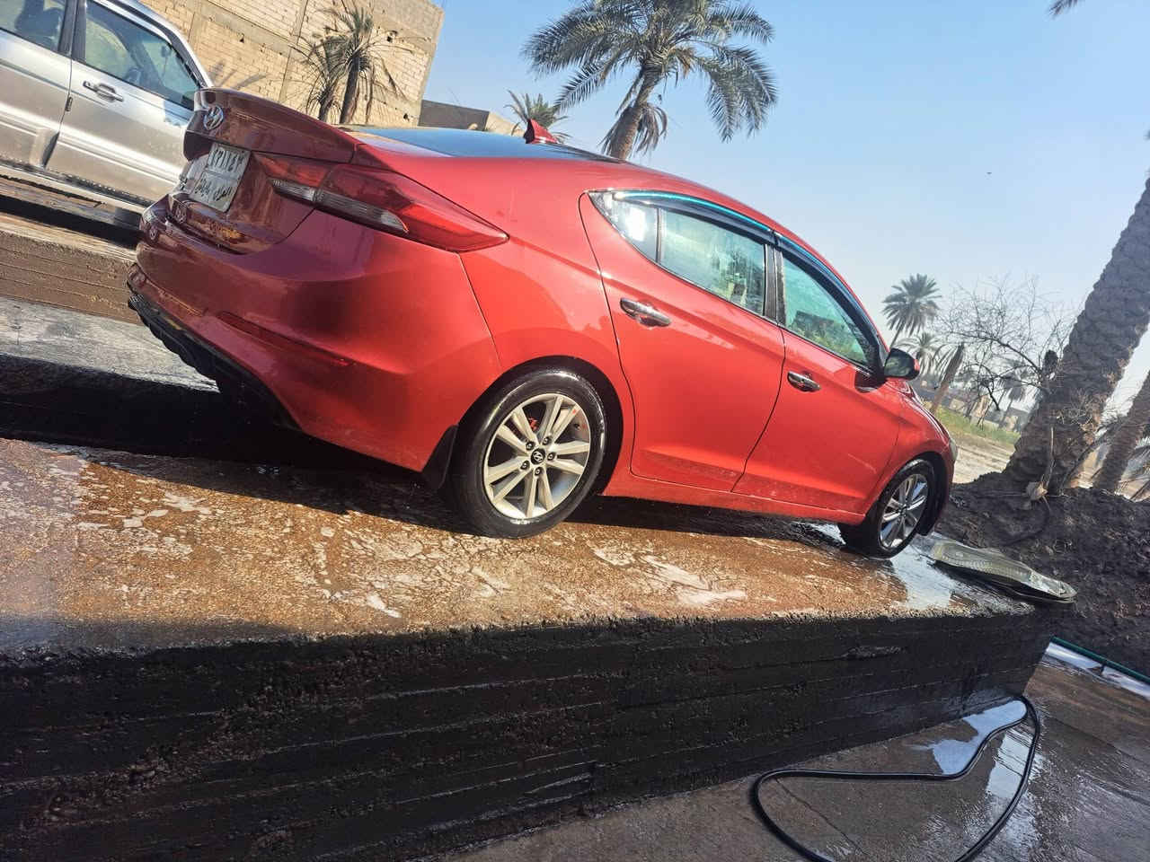 النتره موديل 2017 وارد امريكي نص فول راقم سليمانيه سياره حادثه بس بنيد وصور الحادث بل منشور  سياره جديده وجاهزه من كلشي السعر 114الشراي *********** مكان سياره كربلاء
