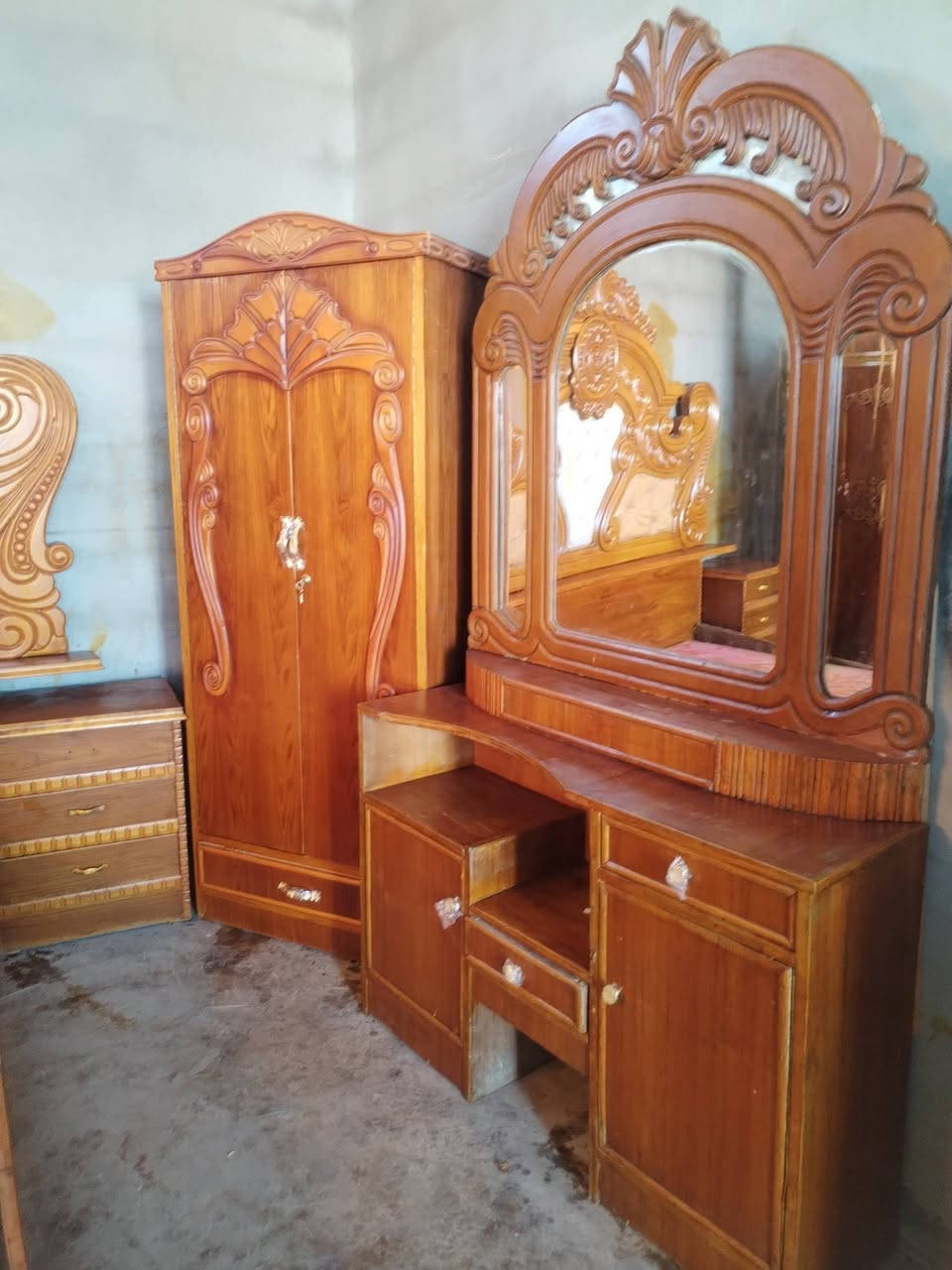 غرفه صاج عراقي حطاطه 5باب ملحق غرفه نضيفه حيل والضهر جرجوبه وسعر 650 ورقم الهاتف او واتساب ***********
