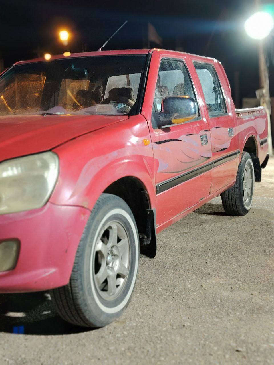 سلام عليكم
فوتون 2013 مثل ما موضح كدامكم بلاديه  مكينه كير اكسل بلادي جديد ومكفول حداديه تايرات تبريد كله جديد ما مفتوح برغي بيهه  مداور ثاني يوم رقم مثنى ومكانه الرميثه الهلال رايده  45 وبيها مجال رقم ***********

*ملاحظه اني مكلف بنشر
