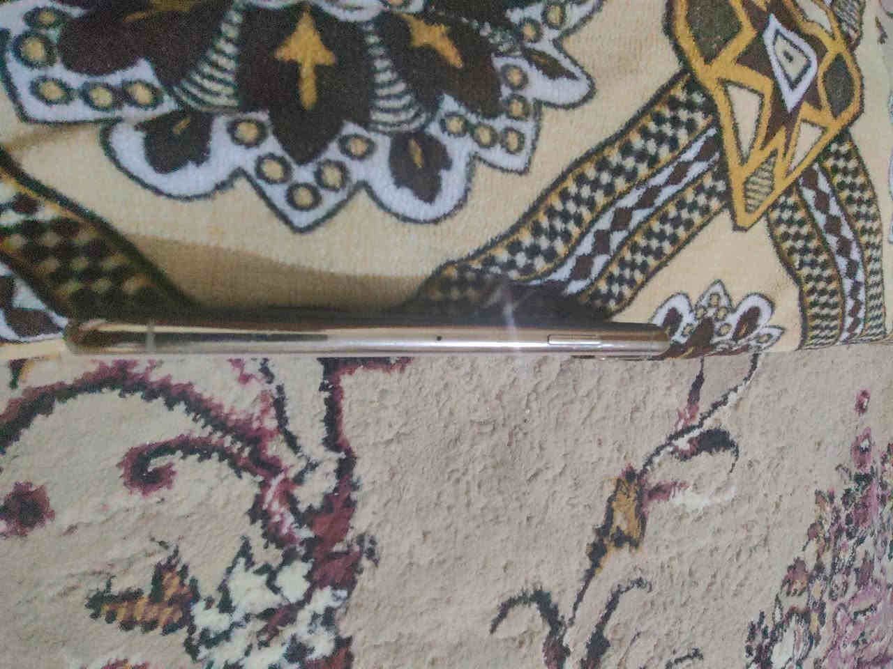 السلام وعليكم ايفون إكس اس شرق اوسط مامفتوح نضيف كلش شخط مابي ذاكره 64 بطاريته 76 كله بلاد السعر 150 بي مجال أو مراوس المكان كربلاء ***********
