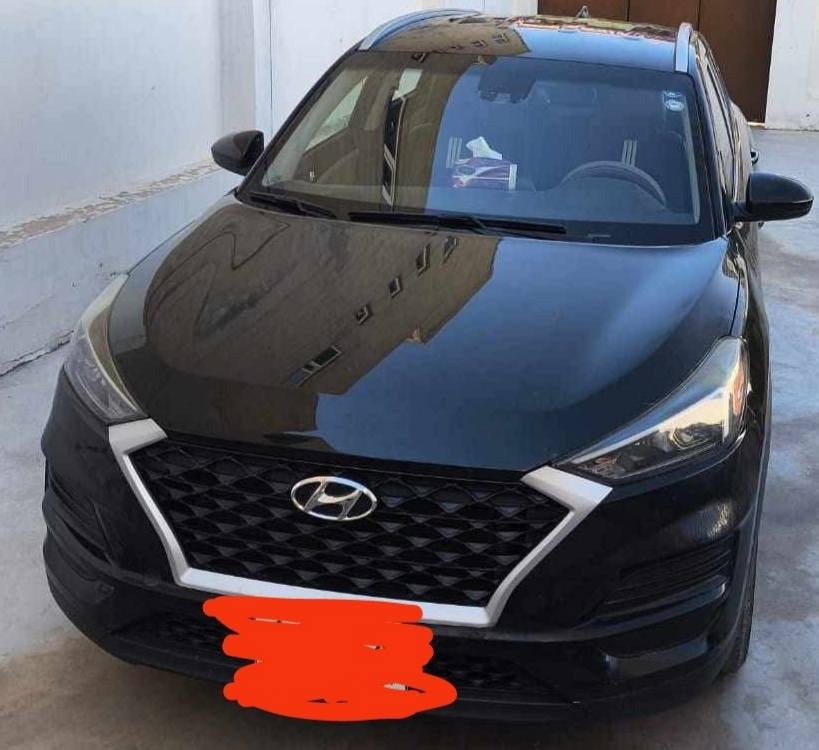 توکسون 2019 امریکی ـ لەسەرناوی خۆمانە
157$
ـ ڕەقەم و سەنەوی و هەززە نوێنە
 بێ سبغە تەنها دوو بست لە بۆلندی هەیە
ـ ئێرباکەکان هەمووی تەواوە و لەسەر وەزعی شەریکەیە
ـ مەکینەی کراوەتەوە
ـ گێڕ لەسەر وەزعی شەریکەیە
ـ دبل اکسل ـ هایتریک
ـ سوکان ڤۆلیوم و تەحکمات
ـ دوو دەرگای پێشەوە بەسمەیە بەلام یەکیان ئیشناکات
ـ دوو کوشنی پێشەوە هیتەرن
ـ زۆر مواسفاتی تر ...
شوێنی سەیارە ڕوڤیا ـ بردرش 

ژمارەی موبایل *********** اكر, نينوى
