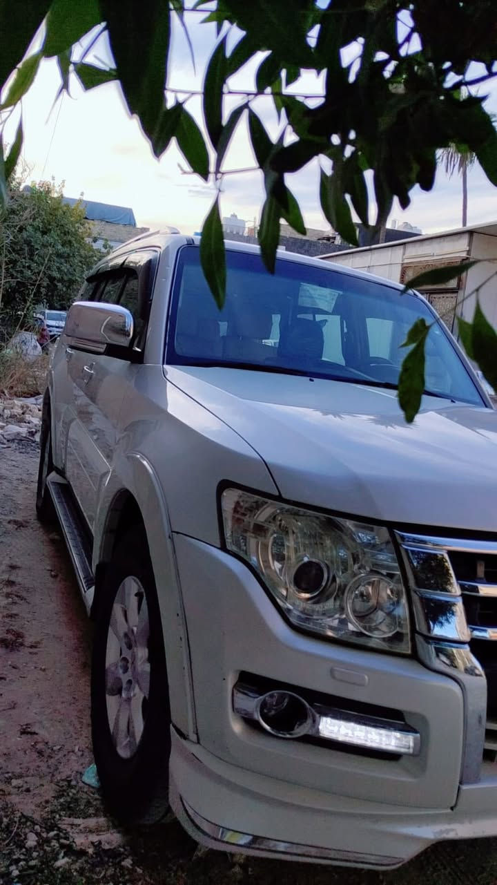 باجيرو ٢٠١٦ حبتور 
فول مواصفات 
سعر ١٧٥ ورقة $
للاستفسار 

‭٠٧٧٠ ٠٥٥ ١٠٥٠‬
