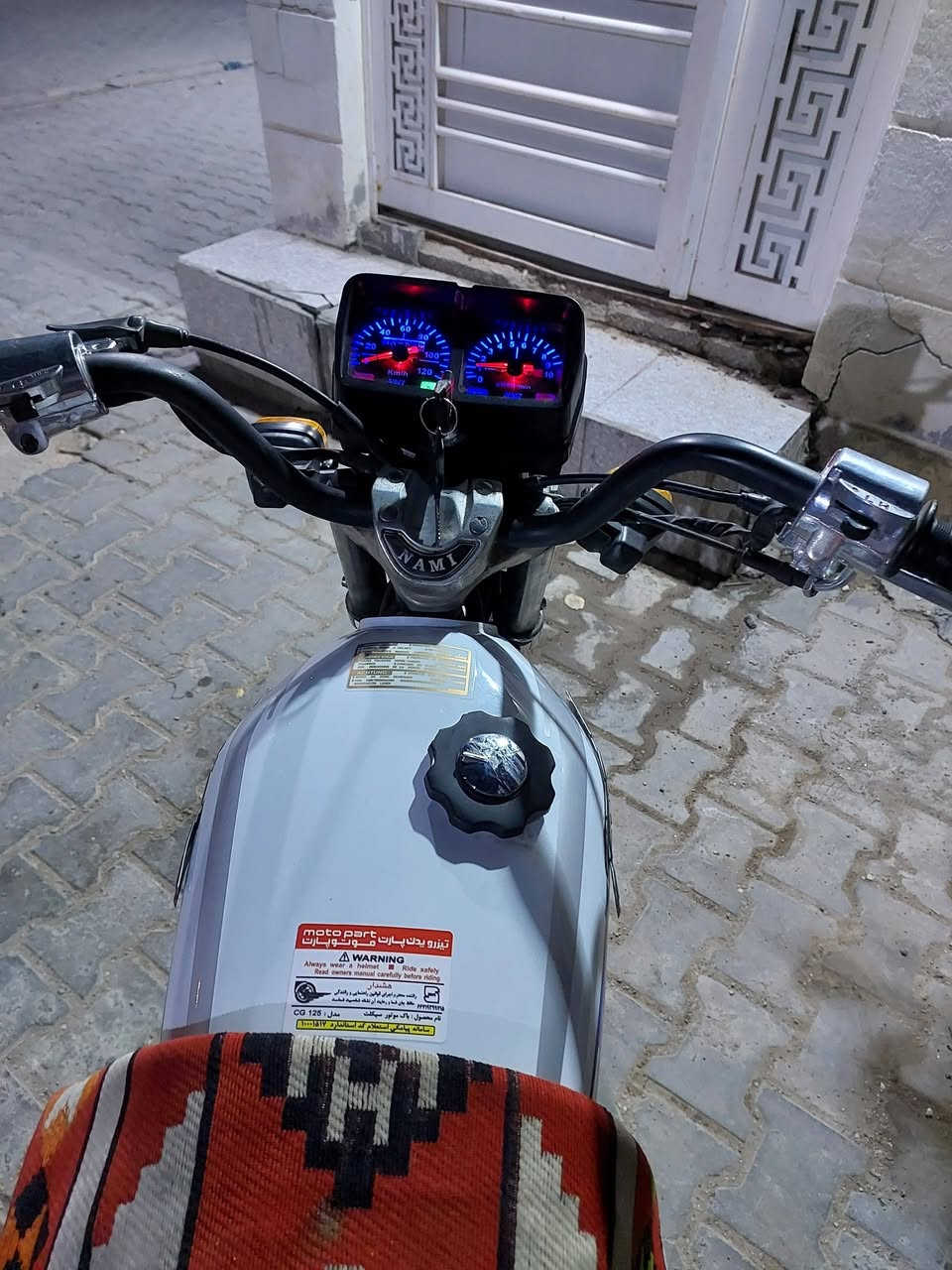 نامه شلامجه للبيع ما مفتوحه كهربائيات كلها شغاله كلك كلك كلك مكاني كربلاء السعر 525 و بيها مجال.   ***********
