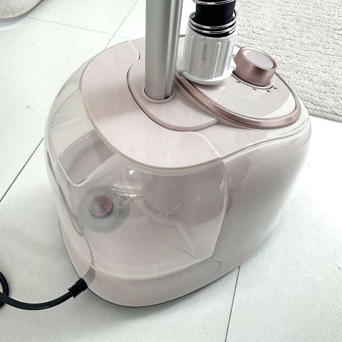 مكواة البخار العمودية LIBRONIC LC-26 👕💨

🔥 تسخين سريع وبخار قوي يزيل التجاعيد خلال ثوانٍ!

💦 خزان كبير 1.6 لتر لتشغيل طويل دون تعبئة متكررة

👚 آمنة على كل الأقمشة – من الحرير إلى الجينز

💪 تصميم عملي بعلاقات وعمود قابل للتعديل

🧤 مع قفاز وملحقات كاملة لراحة وأمان أكبر

الأناقة تبدأ من التفاصيل… والبخار سر الإطلالة المثالية 🌟
يتوفر خدمة توصيل لكل المحافظات 🚙 بغداد, العراق


**إذا كنت صاحب هذا الإعلان وتريد حذفه لأي سبب، رجاءا أرسل رسالة إلى الدعم الفني**